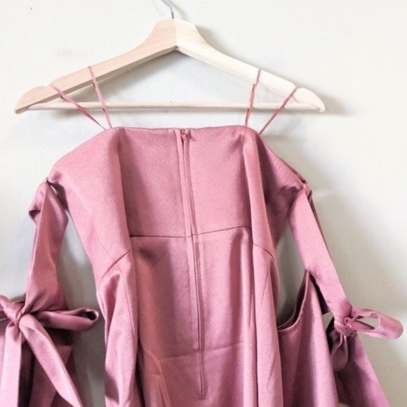 New Finders Keepers Grouplove Off Shoulder Dress - Picture 8 of 8